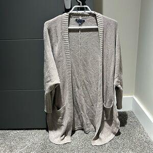 American eagle cardigan with side slits